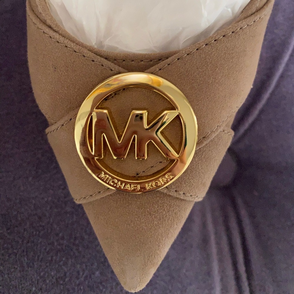 High heals - Picture 3 of 3